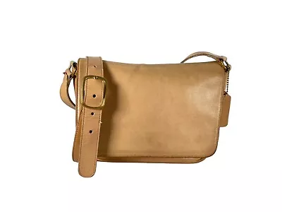 Vintage 80s COACH Chamois Tan Leather Trapezoid Flap Crossbody Purse Bag USA • $68