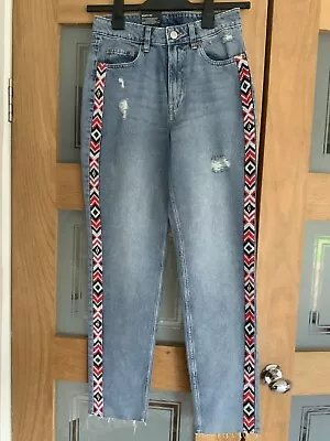 £10 • Buy H&M Divided Booty Fit High Waisted Jeans. Side Band. Distressed. Size 10. BNWT.