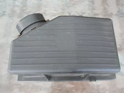 Genuine Commodore Vs V6 Upper Air Intake Box Asm 92049210 • $89.99