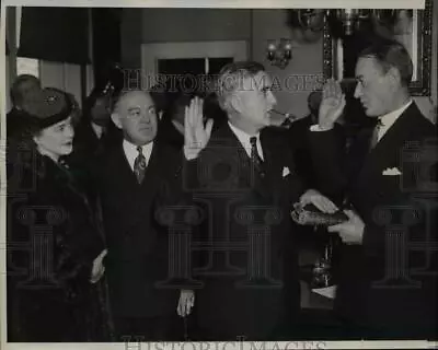 1940 Press Photo Charles Edison Taking Oath As Secretary Of Navy In D.C. • $19.99