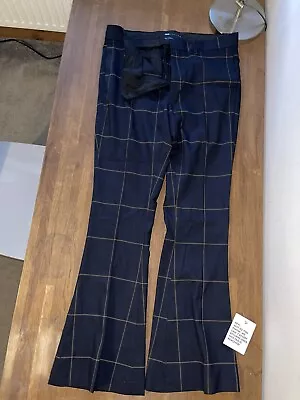 Men’s Pinstripe Flared Trousers Size 31W 30L • £15