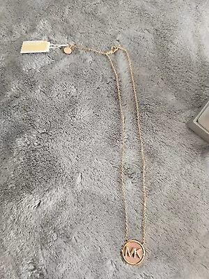 Michael Kors Necklace Rose Gold • £60