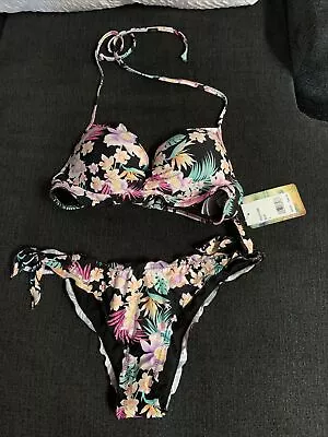 Hobie Ladies Bikini Set Size Large  • $23.99