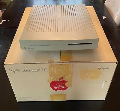 VINTAGE Apple Macintosh LC In Box With  Accessories - Boots NO CHIME • $90