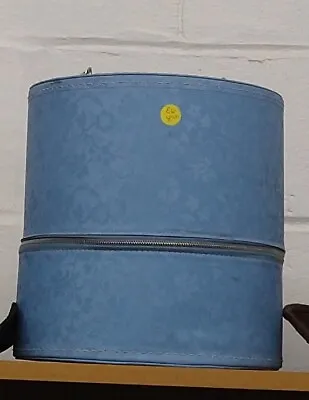 VTG BLUE VINYL MOD 60S -70s WIG / HAT BOX TRAVEL CASE WITH HEAD  • $35