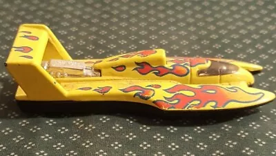 1995 Hot Wheels Hydroplane Flame Thrower Series Yellow Red • $3.77