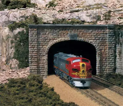 Woodland Scenics C1157 N Scale Double Track Tunnel Portal - Cut Stone (2-Pack) • $12.99