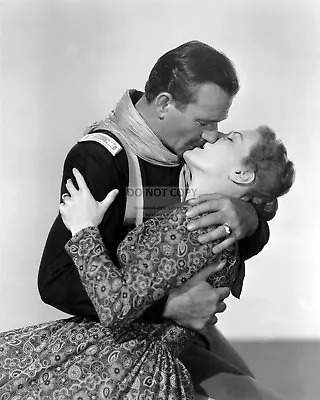 John Wayne & Maureen O'hara In  Rio Grande  - 8x10 Publicity Photo (zy-041) • $8.87