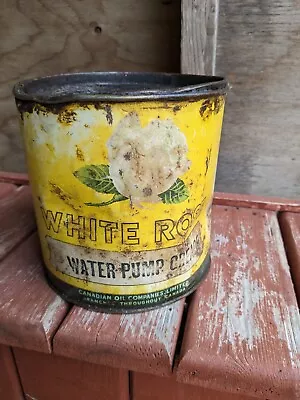 Vintage White Rose Oil Can 5 Lb. WATER PUMP Grease Tin White Rose Advertising • $125