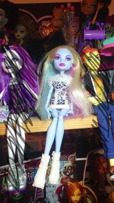 £37 • Buy Monster High Basic Abbey Doll And Pet 