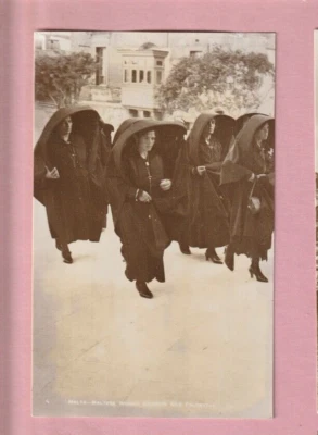 £2.99 • Buy Malta - Maltese Women Wearing Silk Faldettas, Geo Furst Postcard