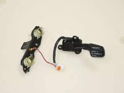 Switch Radio Control Mazda Premacy CP 0500B97 05-2000 • $17.05