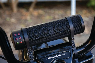 $502.95 • Buy Kuryakyn Road Thunder Sound Bar PLUS Black MTX Handlebar Mounted Speaker Harley 