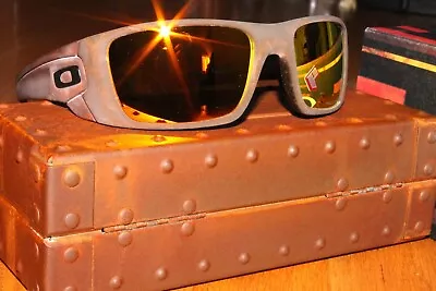 OAKLEY FUEL CELL Rust Decay/Fire Iridium Polarized OO9096-97 (FALLOUT COLLECTIO) • $799