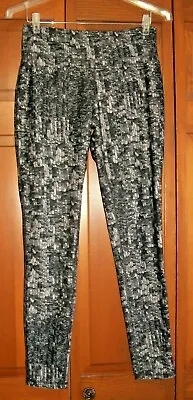 Mossimo Sz M Gray Soft Stretch Slimming Smooth Fitness Compression Leggings Pant • $5.50