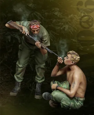 1/35 Resin US 2 Soldiers Nam War Smoking At Rest Unpainted Unassembled XD343 • $14.72