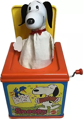 Snoopy In The Music Box 1976 Mattel Vintage Jack In The Box Peanuts • $105.79