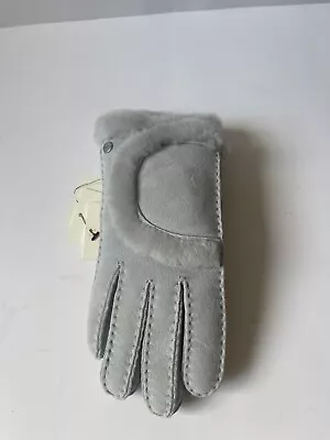 NWT Ugg Sheepskin Exposed Seam Gloves ~ Women's M ~ Silver~Grey • $49.99
