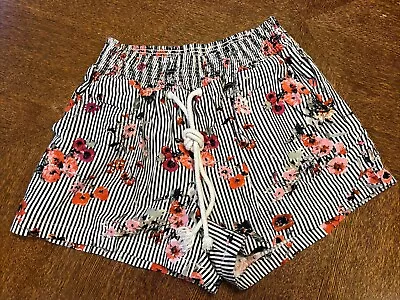 Bebop Women’s Floral Elastic Waist Floral Shorts Size S • $5.99