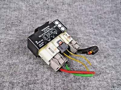 Volvo 850 940 960 C70 S70 V70 S90 V90 Radiator Coolant Cooling Fan Relay 1017 • $34.99