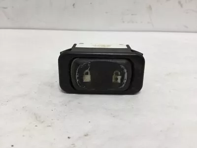 Freightliner M2 112 DOOR LOCK Dash/Console Switch - Used | P/N A0630769026 • $79.99