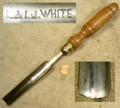 L & I J White 11/16 Inch Bench Gouge Chisel Good Shape Collectible Working READ • $28