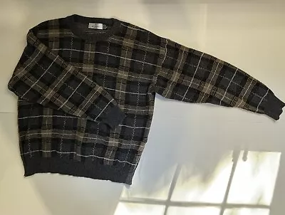Bill Blass Plaid XL Sweater • $20