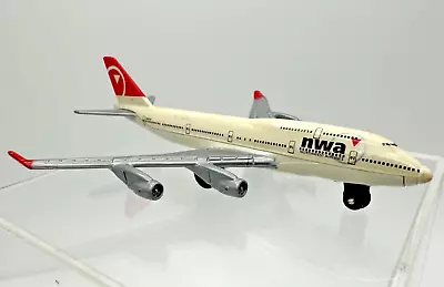2006 Matchbox  Sky Busters  NWA Northwest Airlines Boeing 747-400 Airliner • $14.59