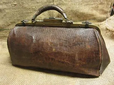 Vintage Leather Doctor Bag Antique Bags Doctor's Nurse Medical Medicine 9250 • $95.96