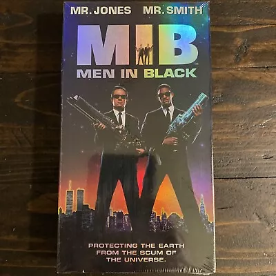 Men In Black (VHS 1997) Will Smith Tommy Lee Jones - Sealed Wrapped • $7.99