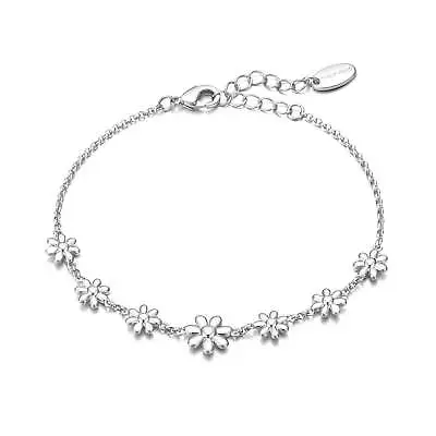 Silver Plated Daisy Bracelet • £9.99