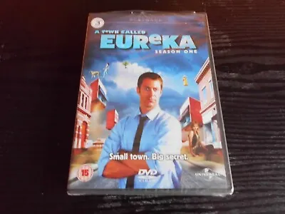 A Town Called Eureka - Season 1 - Complete [DVD] • £4.99