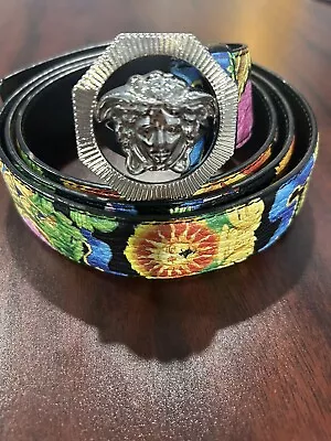 Versace Men's Leather Medusa Buckle Belt - Size 44in 110cm - • $189.99