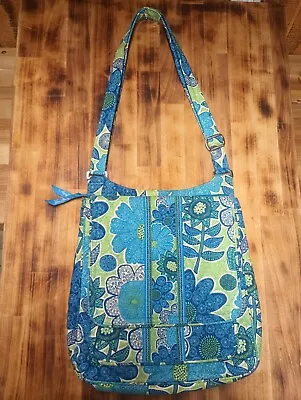 VERA BRADLEY Quilted 2012 DOODLE DAISY Green/Teal Floral Crossbody Purse/Bag  • $14.98