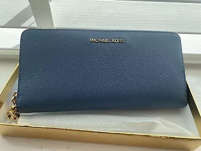 Michael Kors Jet Set Travel Purse Wallet Clutch Bag - Brand New In Box • £16.56