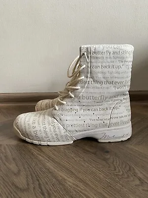$3000 • Buy Adidas Muhammad Ali Graphic Boots  (High Top) Sample - Size 9