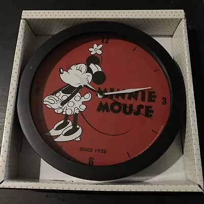 Disney Minnie Mouse Battery Wall Clock Black White Red 9  Black Frame Modern • £19.46