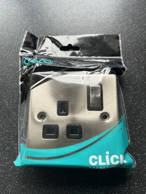 £5 • Buy Click Victorian Satin Chrome  1 Gang Socket Black Insert New