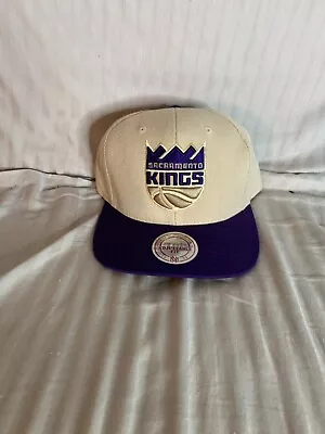 Mitchell & Ness Sacramento Kings Vintage Wool Mix Snapback Hat - Off White • $34.99