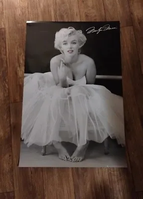 Marilyn Monroe Poster - 24 X36  - Vintage Y2K  • $20