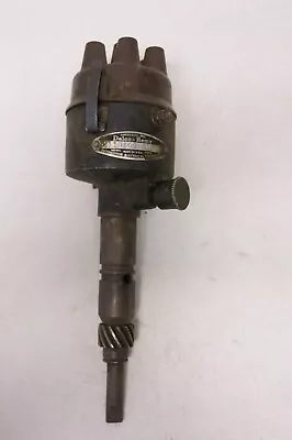 Used Vintage Delco-Remy Distributor (1110100) • $42.49