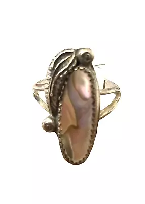 Sterling Silver Ring - Abalone Shell Stone- Oval -  Leaf Design- Size 7 • $18.99