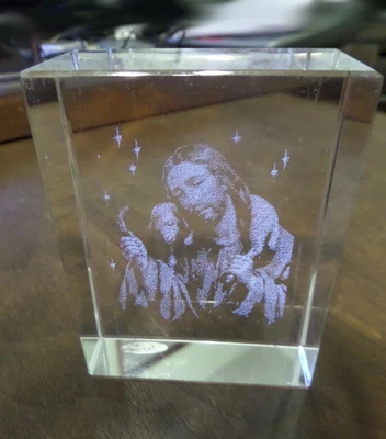 $6.99 • Buy CLEAR RECTANGULAR ART GLASS PAPER WEIGHT Jesus Good Shepherd Etched INSIDE 3 