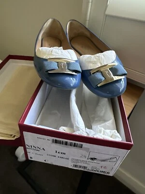 Salvatore Ferragamo Ninna Flats Size 8 • $75