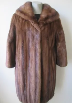 Women's Sz 6  Mink Fur Coat Pristine  CLEARANCE SALE! 🔥 • $250