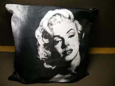 Marilyn Monroe Cushion Cover  • £5