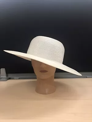 Street Smart By Betmar Lrg Brim Vintage Straw Beach Hat O/S White Derby Easter • $25