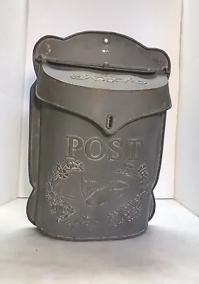 Ashland Metal Repro Vintage Mailbox Raised “POST” Flowers Bird Top Opens • $30