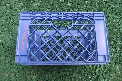 Honeywell Farms Inc Hard Plastic Milk Crate 19x13x11 Jamaica Ny Blue/red • $14.95