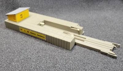 $24.99 • Buy Tyco US-1 Electric Trucking PIE Freight Terminal Slot Car Accessory